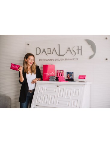 Usa Dabalash para el crecimiento de pestañas y cejas para mujeres